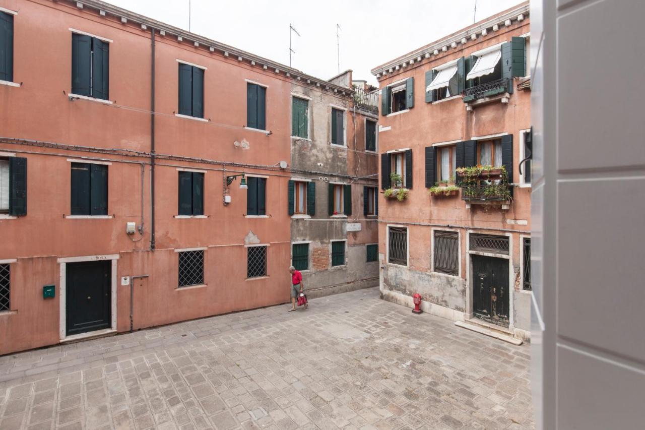Casa Del Melograno Bed & Breakfast Venice Exterior photo