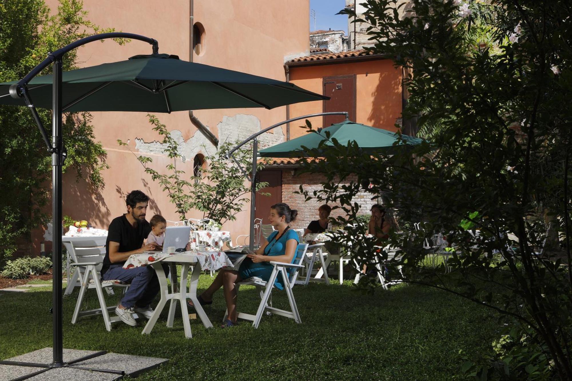 Casa Del Melograno Bed & Breakfast Venice Exterior photo